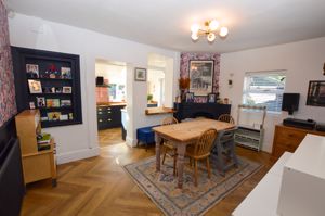 Dining Room- click for photo gallery